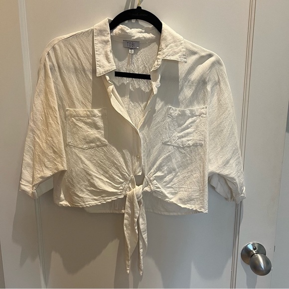 Tobi Cropped Tie-Front Button Down S - Picture 1 of 5